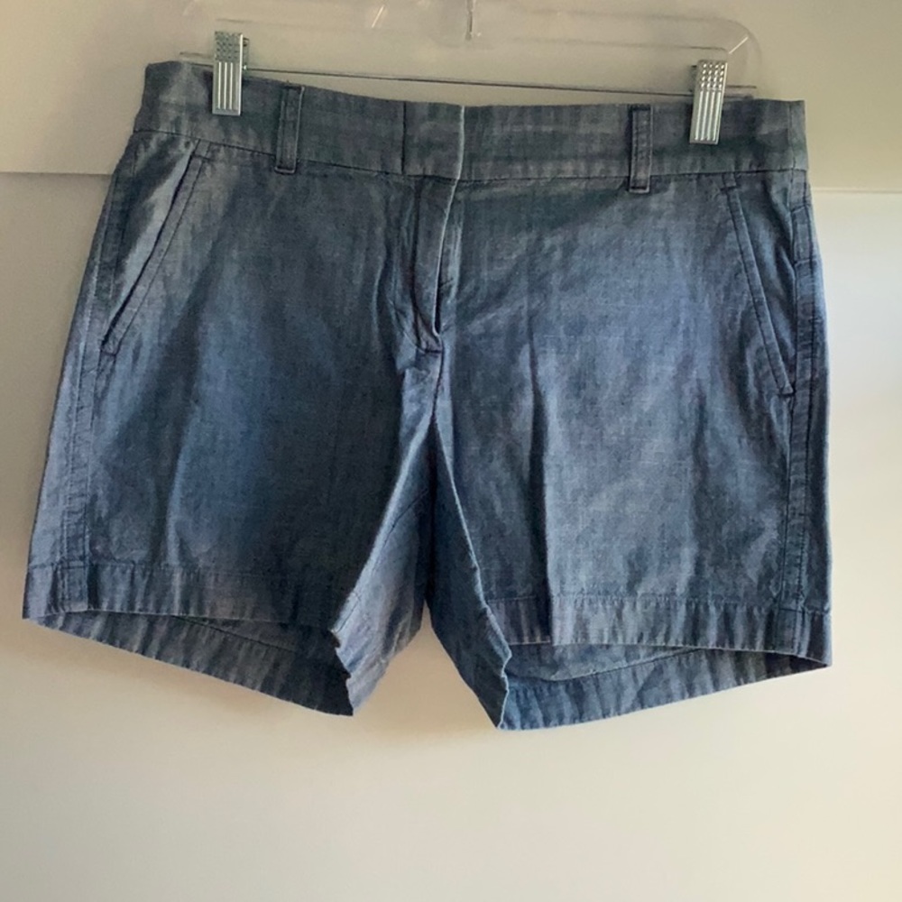J.CREW FACTORY | light blue faux denim shorts size 4 style AY431